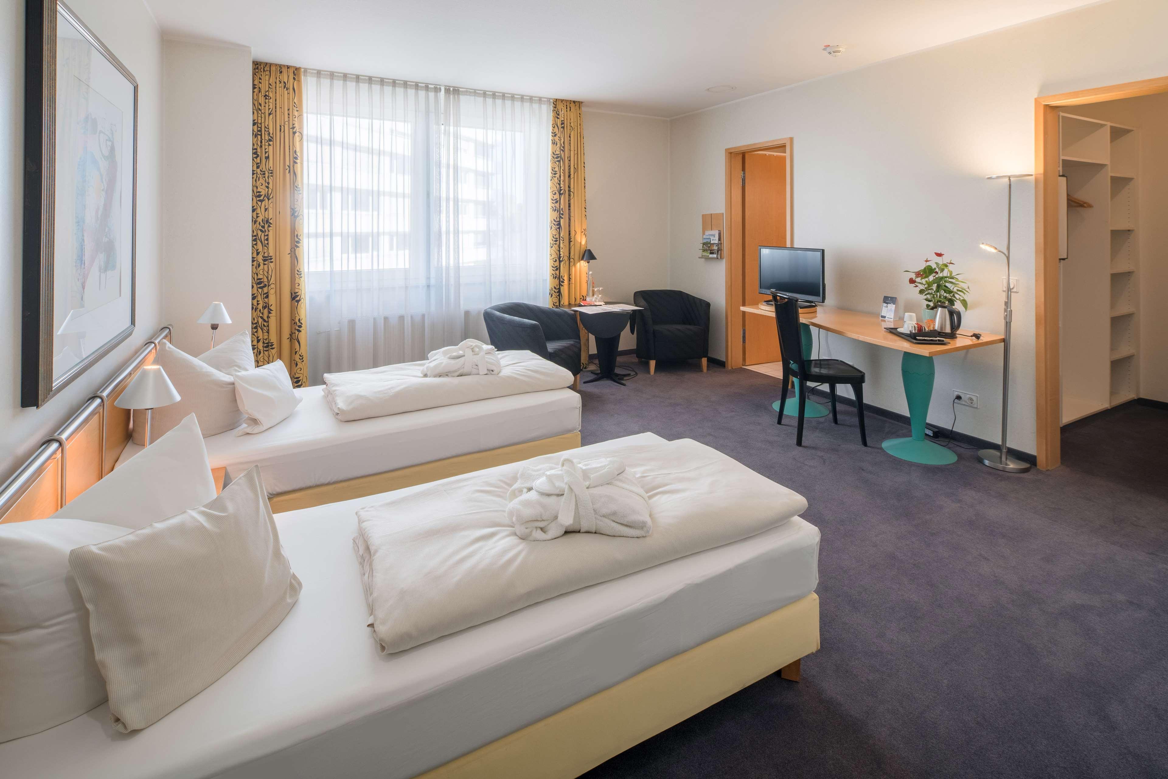 Best Western Hotel Im Forum Muelheim Mulheim an der Ruhr Bagian luar foto