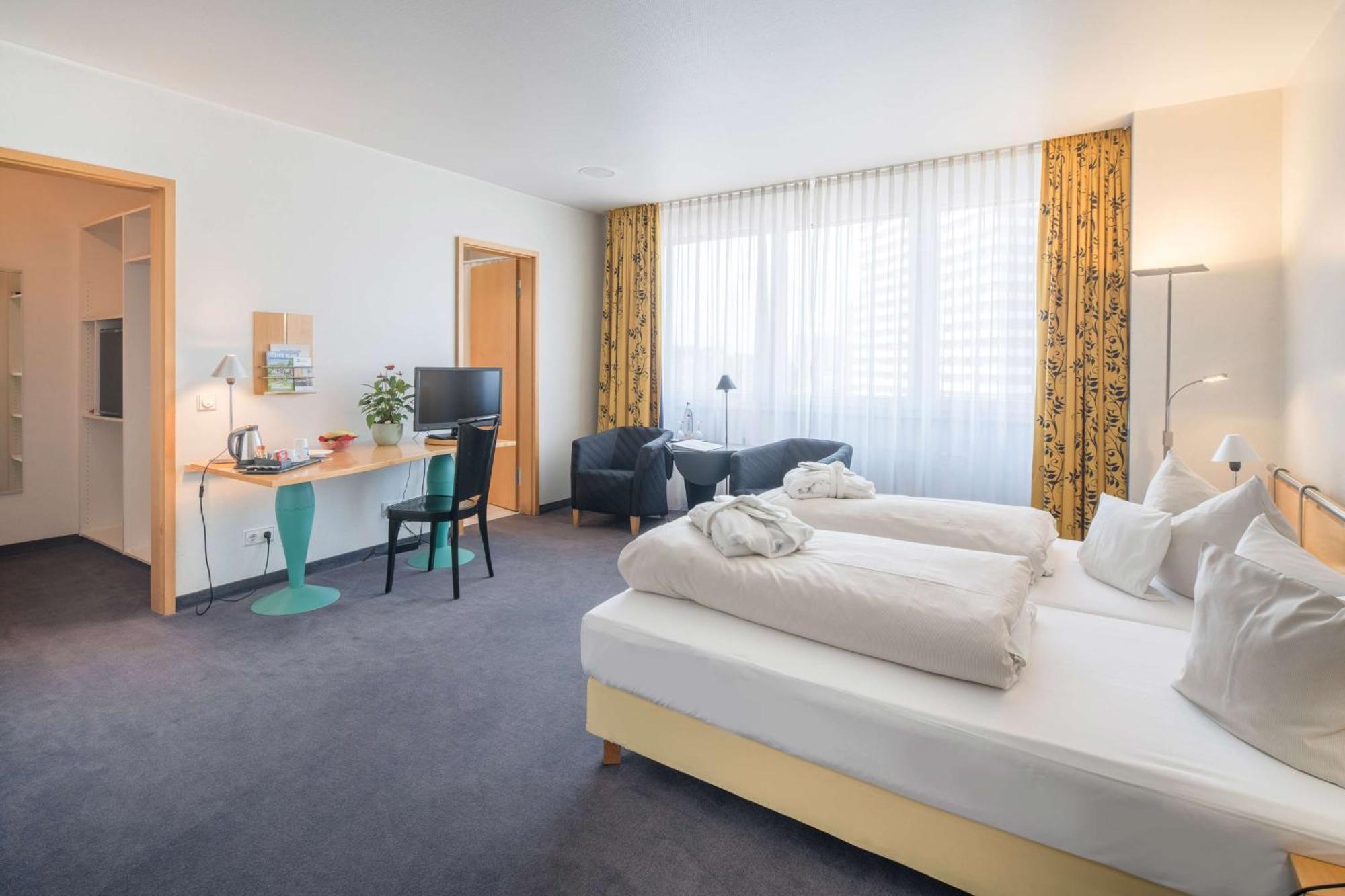 Best Western Hotel Im Forum Muelheim Mulheim an der Ruhr Bagian luar foto