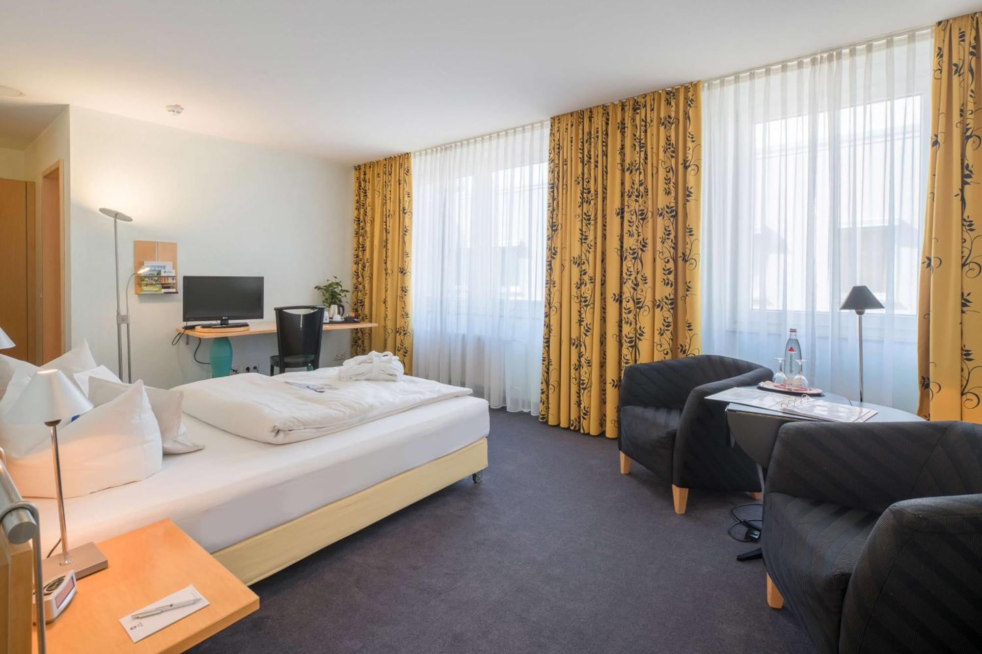 Best Western Hotel Im Forum Muelheim Mulheim an der Ruhr Bagian luar foto